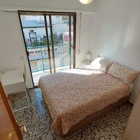 Central Accommodation Alicante Exterior photo