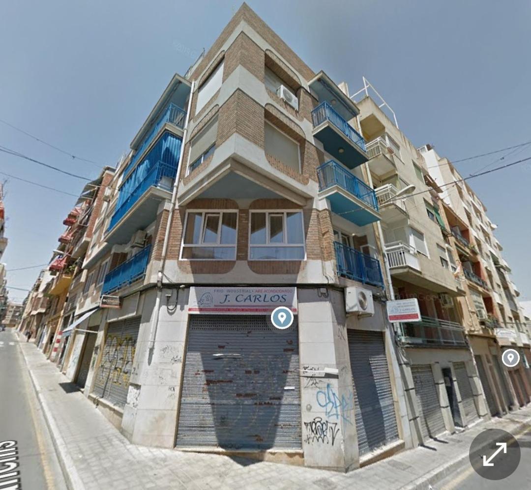 Central Accommodation Alicante Exterior photo