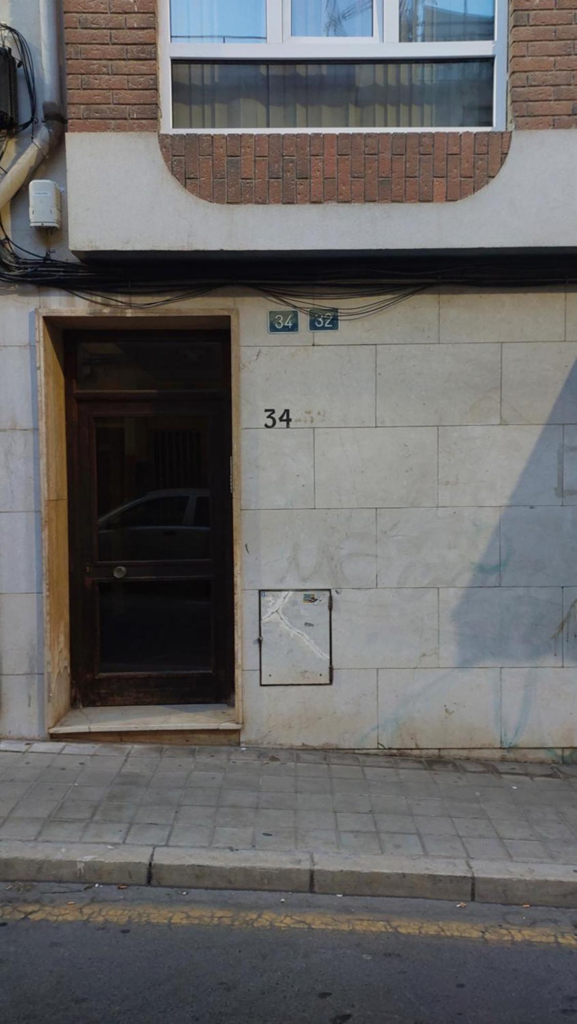 Central Accommodation Alicante Exterior photo